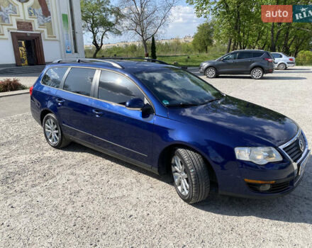 Синий Фольксваген Пассат, объемом двигателя 1.6 л и пробегом 227 тыс. км за 6500 $, фото 3 на Automoto.ua