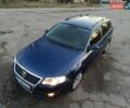 Синий Фольксваген Пассат, объемом двигателя 1.9 л и пробегом 335 тыс. км за 5500 $, фото 1 на Automoto.ua