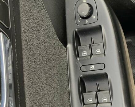 Синий Фольксваген Пассат, объемом двигателя 2 л и пробегом 344 тыс. км за 6455 $, фото 38 на Automoto.ua