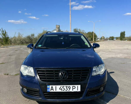 Синий Фольксваген Пассат, объемом двигателя 1.97 л и пробегом 327 тыс. км за 5000 $, фото 2 на Automoto.ua