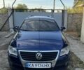 Синій Фольксваген Пассат, об'ємом двигуна 2 л та пробігом 350 тис. км за 5200 $, фото 1 на Automoto.ua