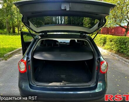 Синий Фольксваген Пассат, объемом двигателя 1.9 л и пробегом 280 тыс. км за 5750 $, фото 8 на Automoto.ua