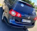 Синий Фольксваген Пассат, объемом двигателя 2 л и пробегом 350 тыс. км за 5800 $, фото 2 на Automoto.ua