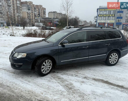 Синий Фольксваген Пассат, объемом двигателя 1.97 л и пробегом 320 тыс. км за 5700 $, фото 3 на Automoto.ua