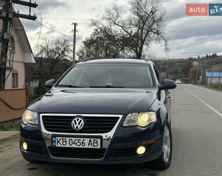 Синий Фольксваген Пассат, объемом двигателя 1.97 л и пробегом 250 тыс. км за 4700 $, фото 4 на Automoto.ua