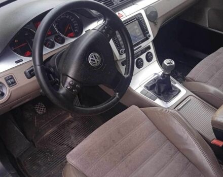 Синий Фольксваген Пассат, объемом двигателя 2 л и пробегом 270 тыс. км за 4300 $, фото 8 на Automoto.ua