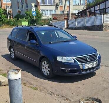 Синий Фольксваген Пассат, объемом двигателя 1.6 л и пробегом 260 тыс. км за 5600 $, фото 7 на Automoto.ua