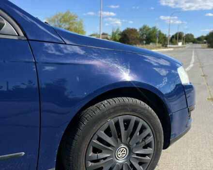 Синий Фольксваген Пассат, объемом двигателя 1.97 л и пробегом 327 тыс. км за 5000 $, фото 18 на Automoto.ua