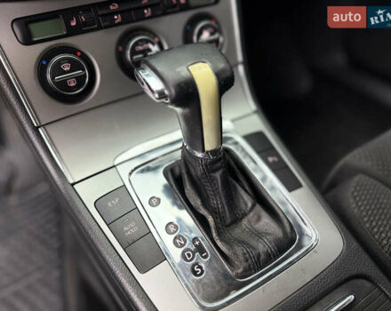 Синій Фольксваген Пассат, об'ємом двигуна 1.97 л та пробігом 295 тис. км за 5950 $, фото 32 на Automoto.ua