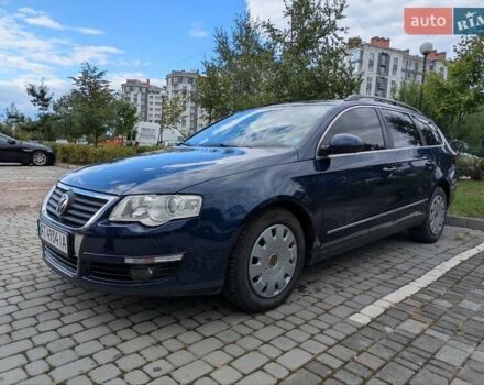 Синій Фольксваген Пассат, об'ємом двигуна 1.97 л та пробігом 255 тис. км за 6200 $, фото 2 на Automoto.ua