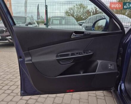 Синий Фольксваген Пассат, объемом двигателя 2 л и пробегом 344 тыс. км за 6455 $, фото 22 на Automoto.ua