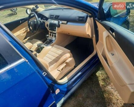 Синий Фольксваген Пассат, объемом двигателя 2 л и пробегом 335 тыс. км за 6300 $, фото 10 на Automoto.ua