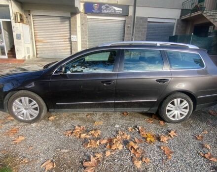 Синий Фольксваген Пассат, объемом двигателя 2 л и пробегом 217 тыс. км за 4665 $, фото 2 на Automoto.ua