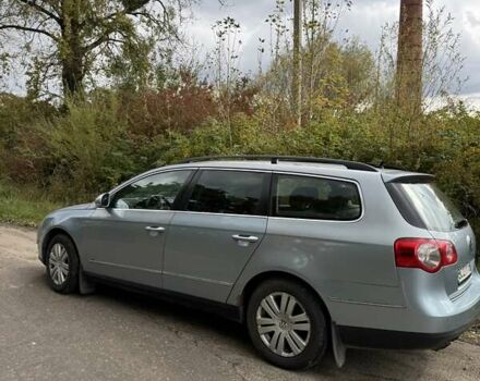 Синий Фольксваген Пассат, объемом двигателя 1.97 л и пробегом 288 тыс. км за 5400 $, фото 5 на Automoto.ua