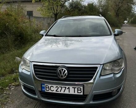 Синий Фольксваген Пассат, объемом двигателя 1.97 л и пробегом 288 тыс. км за 5400 $, фото 2 на Automoto.ua