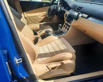 Синий Фольксваген Пассат, объемом двигателя 2 л и пробегом 335 тыс. км за 6300 $, фото 11 на Automoto.ua