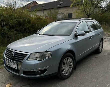 Синий Фольксваген Пассат, объемом двигателя 1.97 л и пробегом 288 тыс. км за 5400 $, фото 4 на Automoto.ua