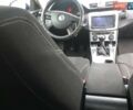 Синий Фольксваген Пассат, объемом двигателя 1.97 л и пробегом 415 тыс. км за 5793 $, фото 7 на Automoto.ua