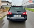 Синий Фольксваген Пассат, объемом двигателя 1.97 л и пробегом 350 тыс. км за 2950 $, фото 12 на Automoto.ua