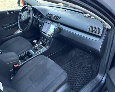 Фольксваген Пассат 2006 в Ужгороде на Automoto.ua Синий Фольксваген Пассат, объемом двигателя 1.6 л и пробегом 228 тыс. км за 4950 $, фото 23 на Automoto.ua