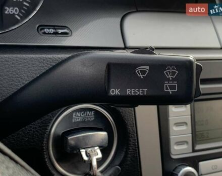 Синий Фольксваген Пассат, объемом двигателя 2 л и пробегом 344 тыс. км за 6455 $, фото 46 на Automoto.ua