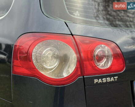 Синій Фольксваген Пассат, об'ємом двигуна 1.97 л та пробігом 295 тис. км за 5950 $, фото 57 на Automoto.ua