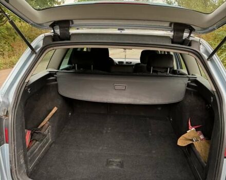 Синий Фольксваген Пассат, объемом двигателя 1.97 л и пробегом 288 тыс. км за 5400 $, фото 21 на Automoto.ua