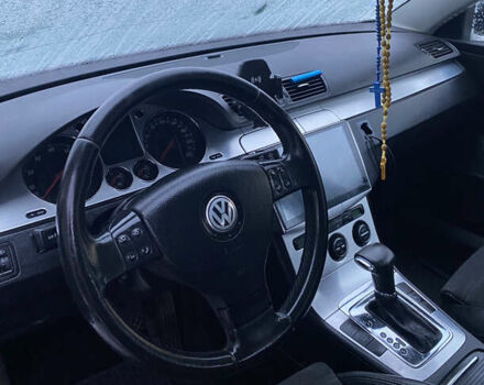 Синий Фольксваген Пассат, объемом двигателя 1.6 л и пробегом 266 тыс. км за 4500 $, фото 7 на Automoto.ua