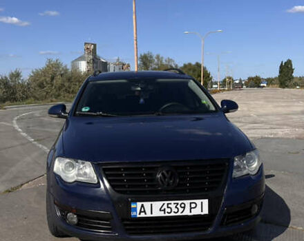 Синий Фольксваген Пассат, объемом двигателя 1.97 л и пробегом 327 тыс. км за 5000 $, фото 1 на Automoto.ua