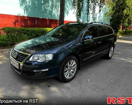 Синий Фольксваген Пассат, объемом двигателя 1.9 л и пробегом 280 тыс. км за 5750 $, фото 1 на Automoto.ua