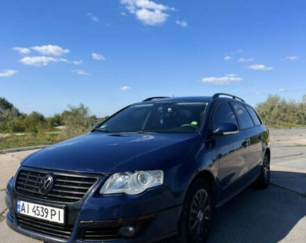 Синий Фольксваген Пассат, объемом двигателя 1.97 л и пробегом 327 тыс. км за 5000 $, фото 3 на Automoto.ua