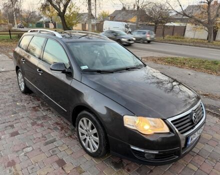 Синий Фольксваген Пассат, объемом двигателя 2 л и пробегом 345 тыс. км за 3100 $, фото 4 на Automoto.ua