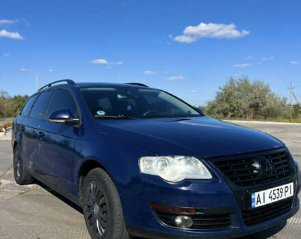 Синий Фольксваген Пассат, объемом двигателя 1.97 л и пробегом 327 тыс. км за 5000 $, фото 4 на Automoto.ua