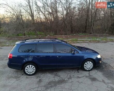 Синий Фольксваген Пассат, объемом двигателя 1.9 л и пробегом 335 тыс. км за 5500 $, фото 6 на Automoto.ua