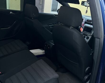 Синій Фольксваген Пассат, об'ємом двигуна 2 л та пробігом 350 тис. км за 5200 $, фото 21 на Automoto.ua