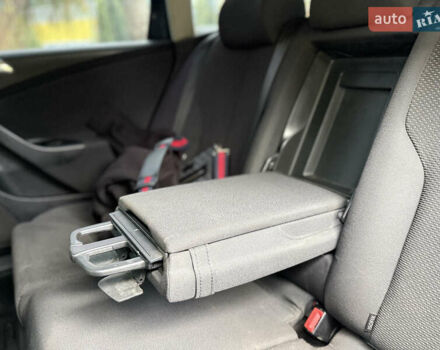 Синій Фольксваген Пассат, об'ємом двигуна 1.97 л та пробігом 295 тис. км за 5950 $, фото 42 на Automoto.ua