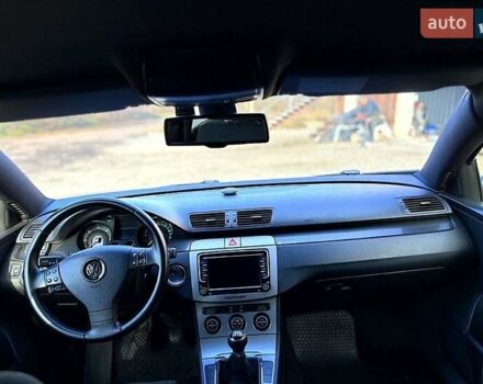 Синий Фольксваген Пассат, объемом двигателя 2 л и пробегом 317 тыс. км за 5950 $, фото 8 на Automoto.ua