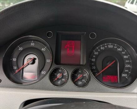 Синій Фольксваген Пассат, об'ємом двигуна 1.97 л та пробігом 255 тис. км за 6200 $, фото 18 на Automoto.ua