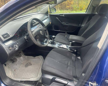 Фольксваген Пассат 2006 в Киеве на Automoto.ua Синий Фольксваген Пассат, объемом двигателя 2 л и пробегом 290 тыс. км за 2900 $, фото 7 на Automoto.ua