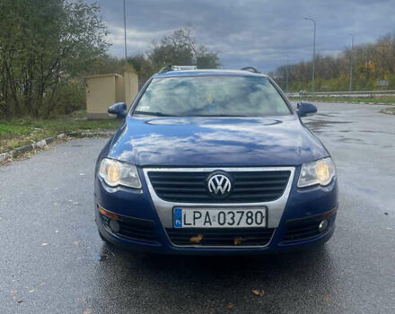 Фольксваген Пассат 2006 в Киеве на Automoto.ua Синий Фольксваген Пассат, объемом двигателя 2 л и пробегом 290 тыс. км за 2900 $, фото 2 на Automoto.ua