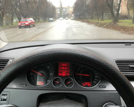 Синий Фольксваген Пассат, объемом двигателя 1.97 л и пробегом 350 тыс. км за 6200 $, фото 14 на Automoto.ua