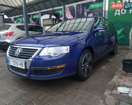 Синий Фольксваген Пассат, объемом двигателя 1.6 л и пробегом 240 тыс. км за 6200 $, фото 2 на Automoto.ua