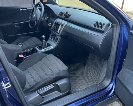 Синій Фольксваген Пассат, об'ємом двигуна 2 л та пробігом 350 тис. км за 5200 $, фото 22 на Automoto.ua