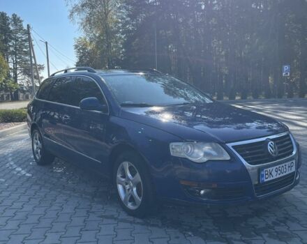 Синий Фольксваген Пассат, объемом двигателя 1.9 л и пробегом 370 тыс. км за 4200 $, фото 5 на Automoto.ua