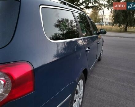 Синий Фольксваген Пассат, объемом двигателя 2 л и пробегом 224 тыс. км за 4400 $, фото 4 на Automoto.ua