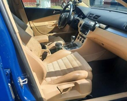 Синий Фольксваген Пассат, объемом двигателя 2 л и пробегом 335 тыс. км за 6300 $, фото 24 на Automoto.ua