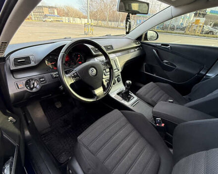 Синий Фольксваген Пассат, объемом двигателя 1.9 л и пробегом 250 тыс. км за 6300 $, фото 17 на Automoto.ua