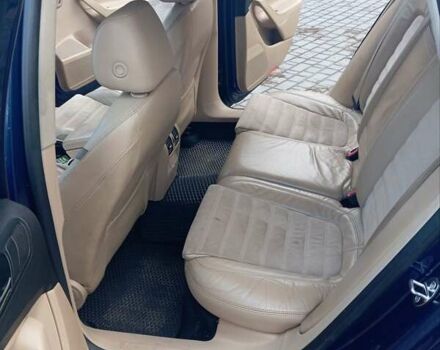 Синий Фольксваген Пассат, объемом двигателя 2 л и пробегом 420 тыс. км за 7000 $, фото 3 на Automoto.ua