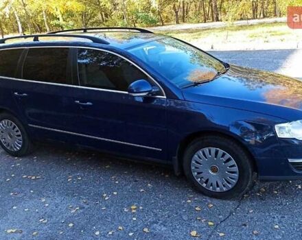 Синий Фольксваген Пассат, объемом двигателя 2 л и пробегом 265 тыс. км за 7100 $, фото 4 на Automoto.ua