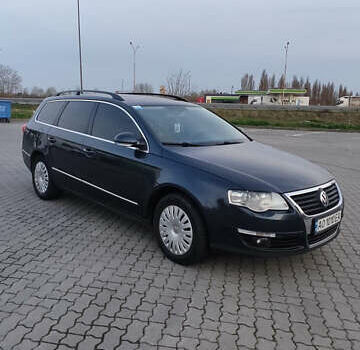 Синий Фольксваген Пассат, объемом двигателя 1.97 л и пробегом 280 тыс. км за 6500 $, фото 11 на Automoto.ua